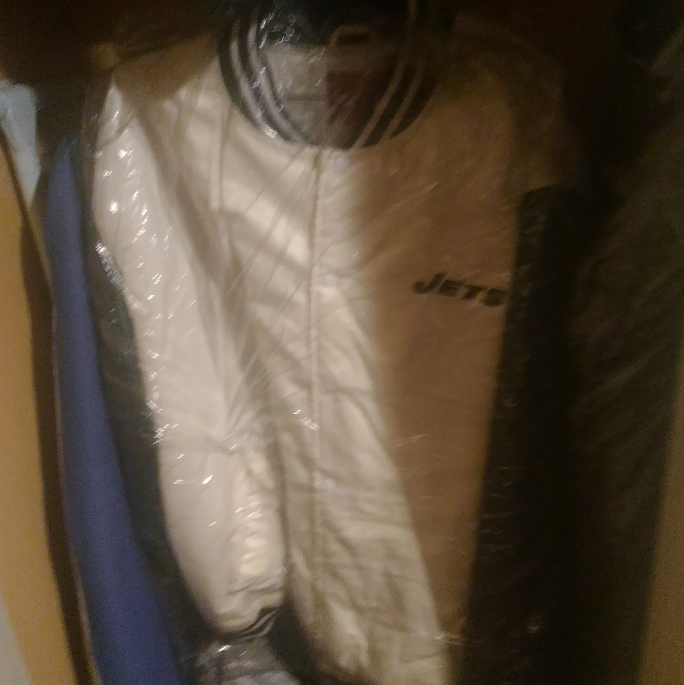 Green/white jets jackets